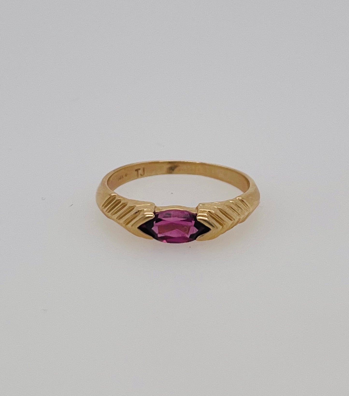 Modern Rhodolite Garnet Ring