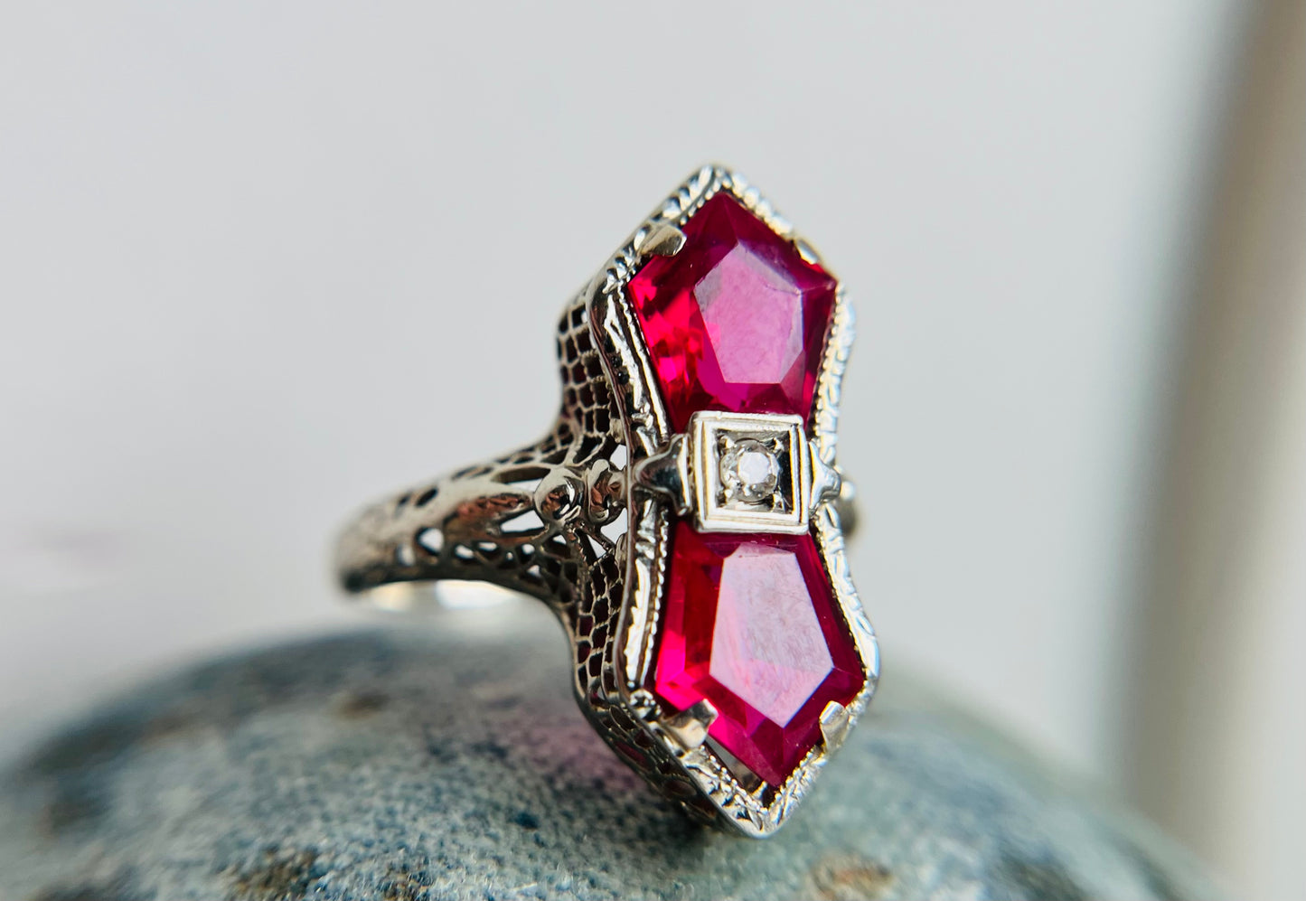 Stunning 14k White Gold Filigree Synthetic Ruby and Diamond Ring BELAIS