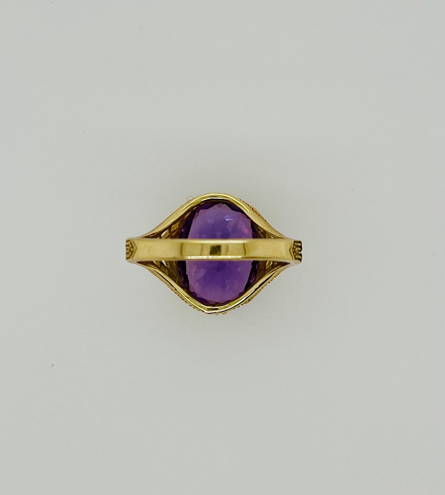 Vintage Art Deco Oval Amethyst Yellow Gold 14k