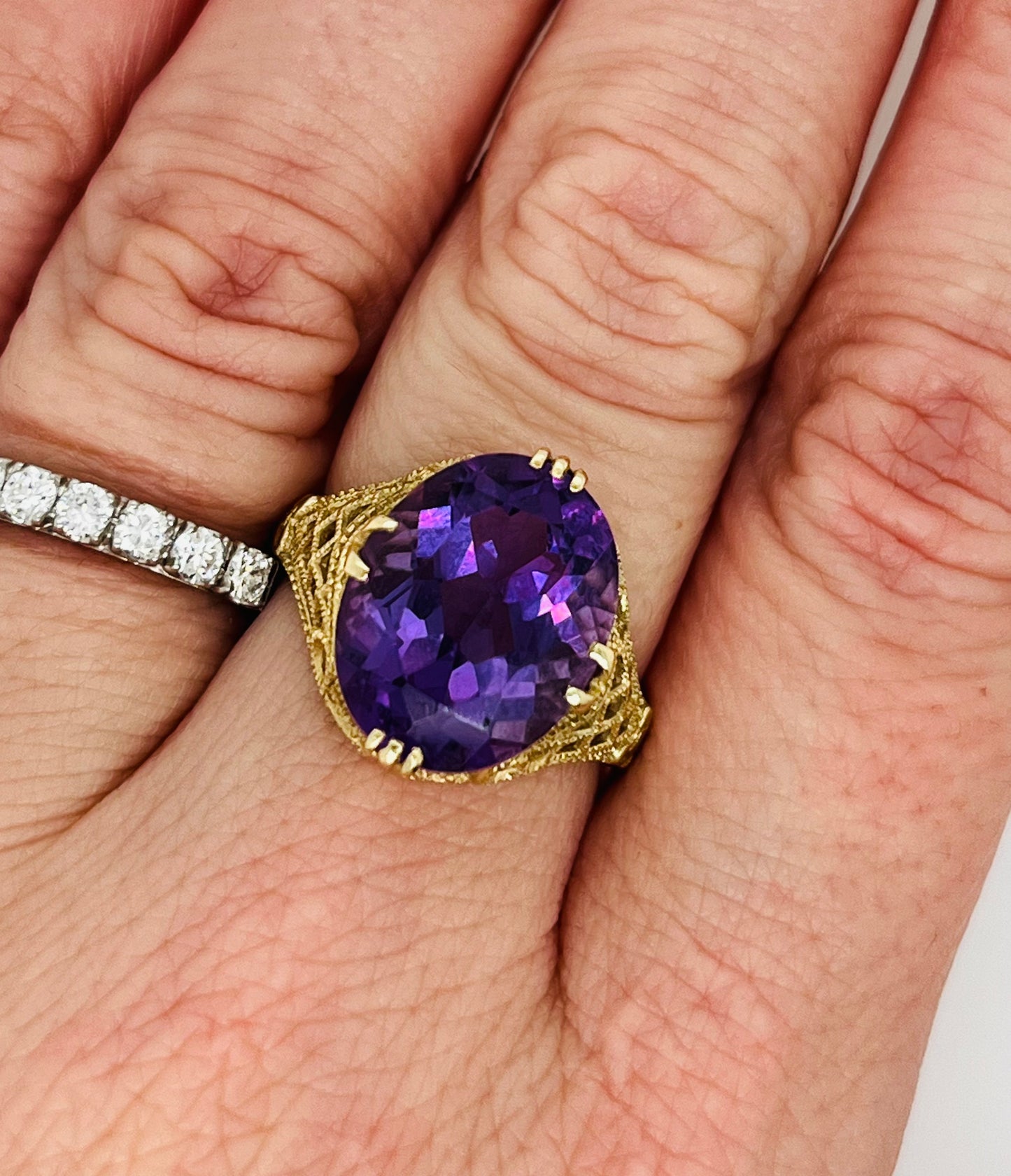 Vintage Art Deco Oval Amethyst Yellow Gold 14k
