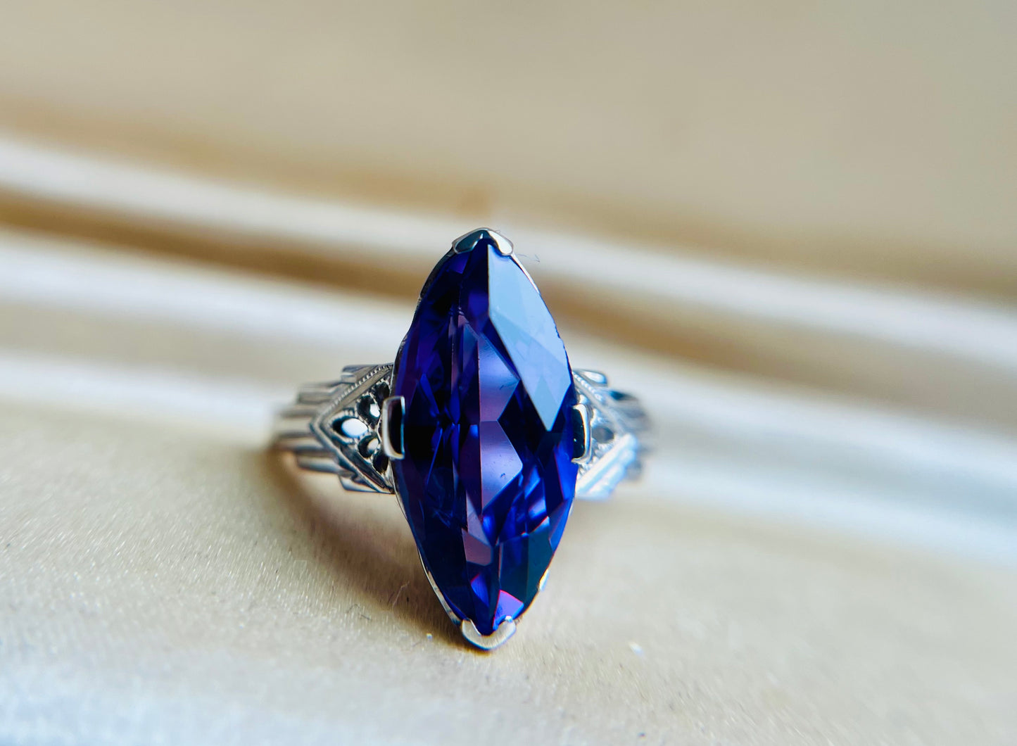 Antique Art Deco Filigree Amethyst 14k White Gold