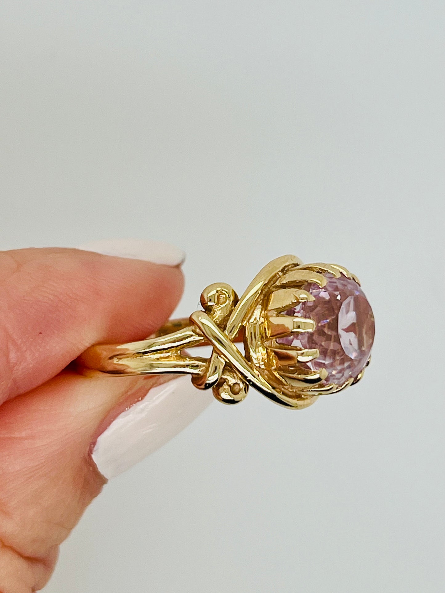14K Kunzite Knot Ring
