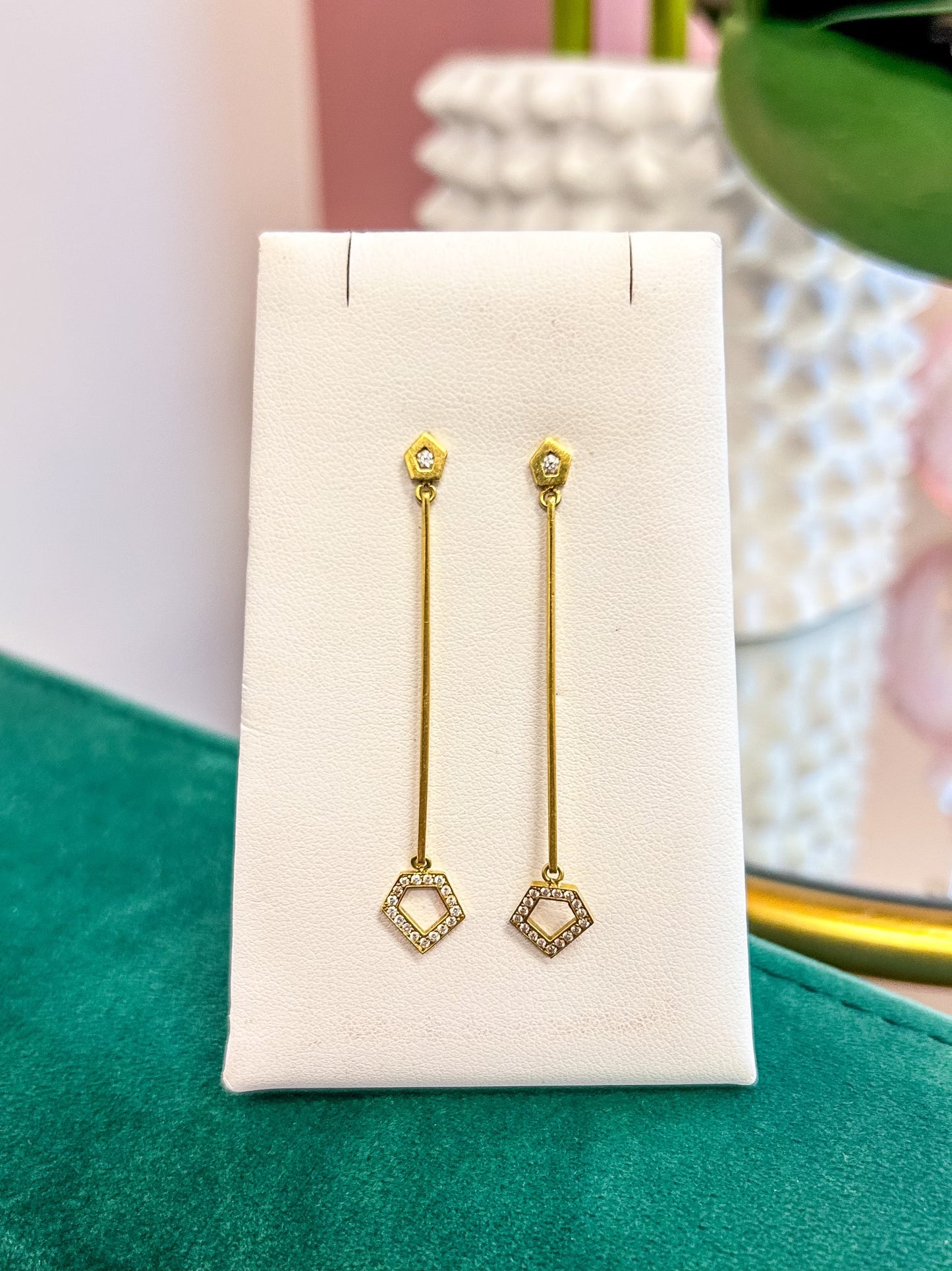 Antique Dangle 18K Diamond Earrings