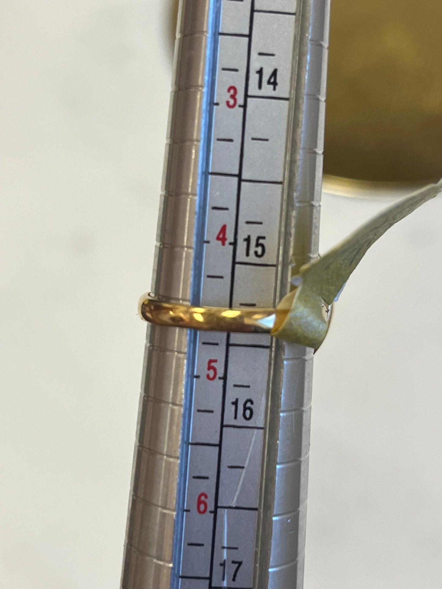 Lustrous Mabe Pearl 18k Yellow Gold Ring