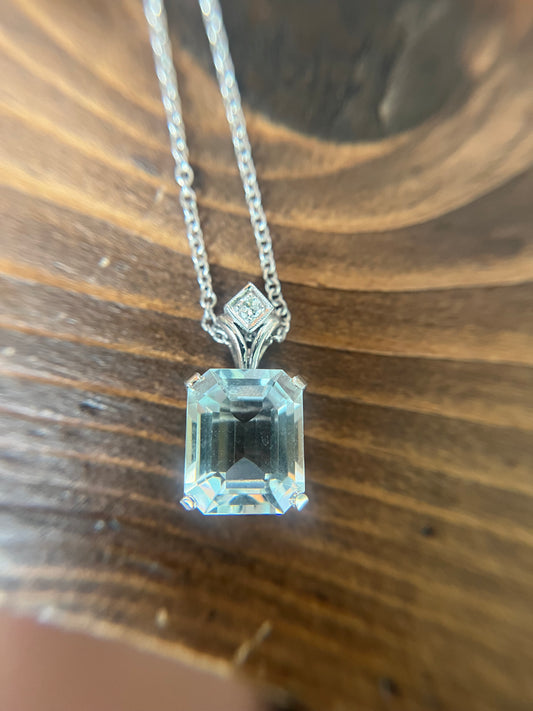 Aquamarine and Diamond Pendant Necklace