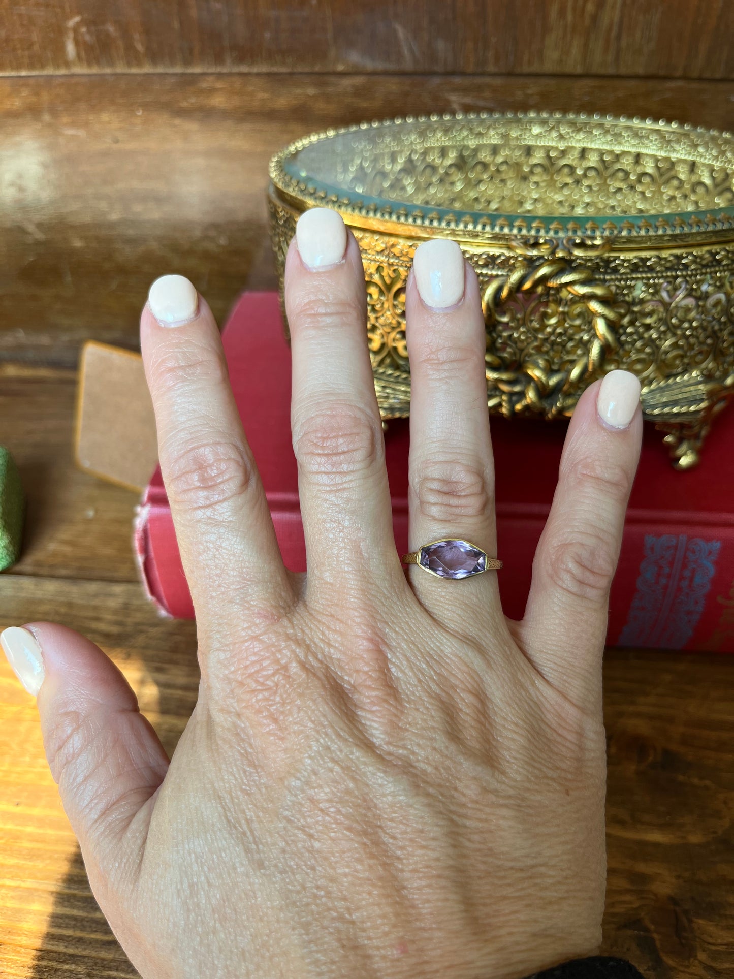 Victorian East West Amethyst