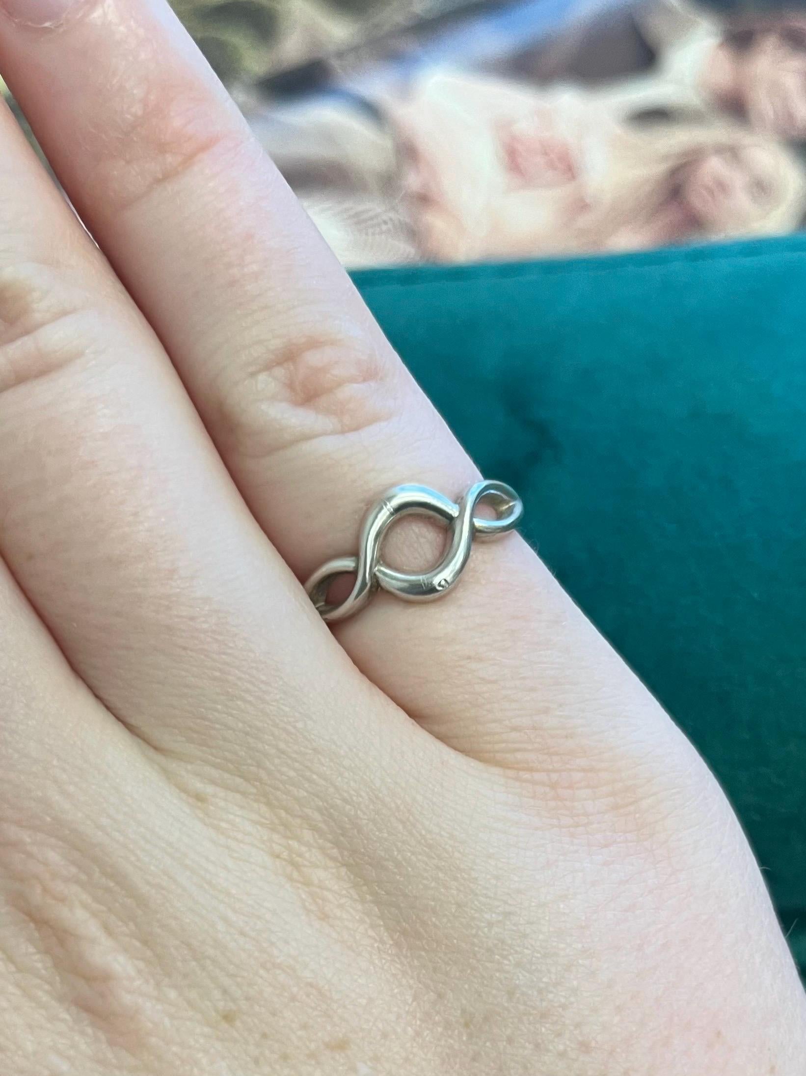 Sterling Silver Infinity ring 925