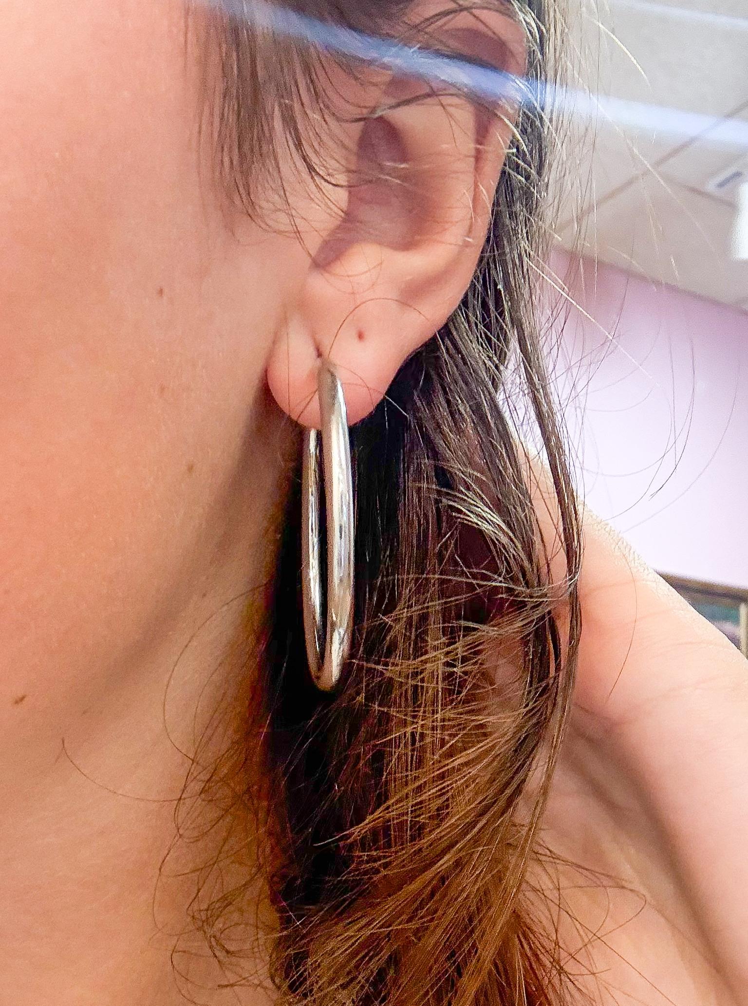 14K White Gold Hoop Earrings