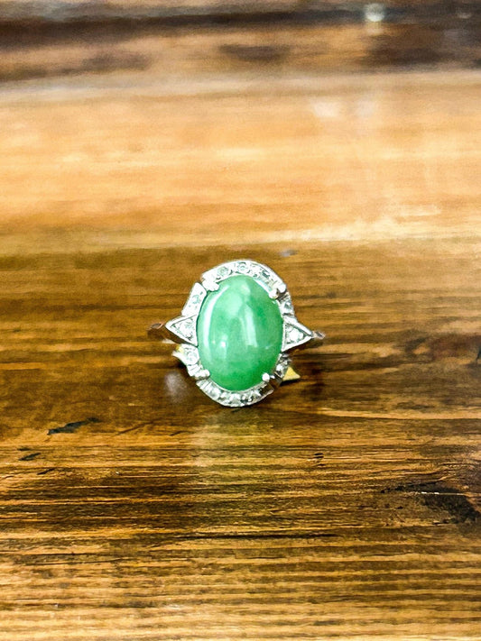 Vintage Jade and Sapphire 14K White Gold Ring