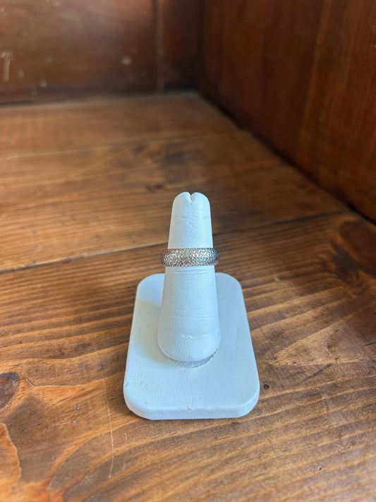 Vintage White Gold Diamond Cut Band 14K Ring