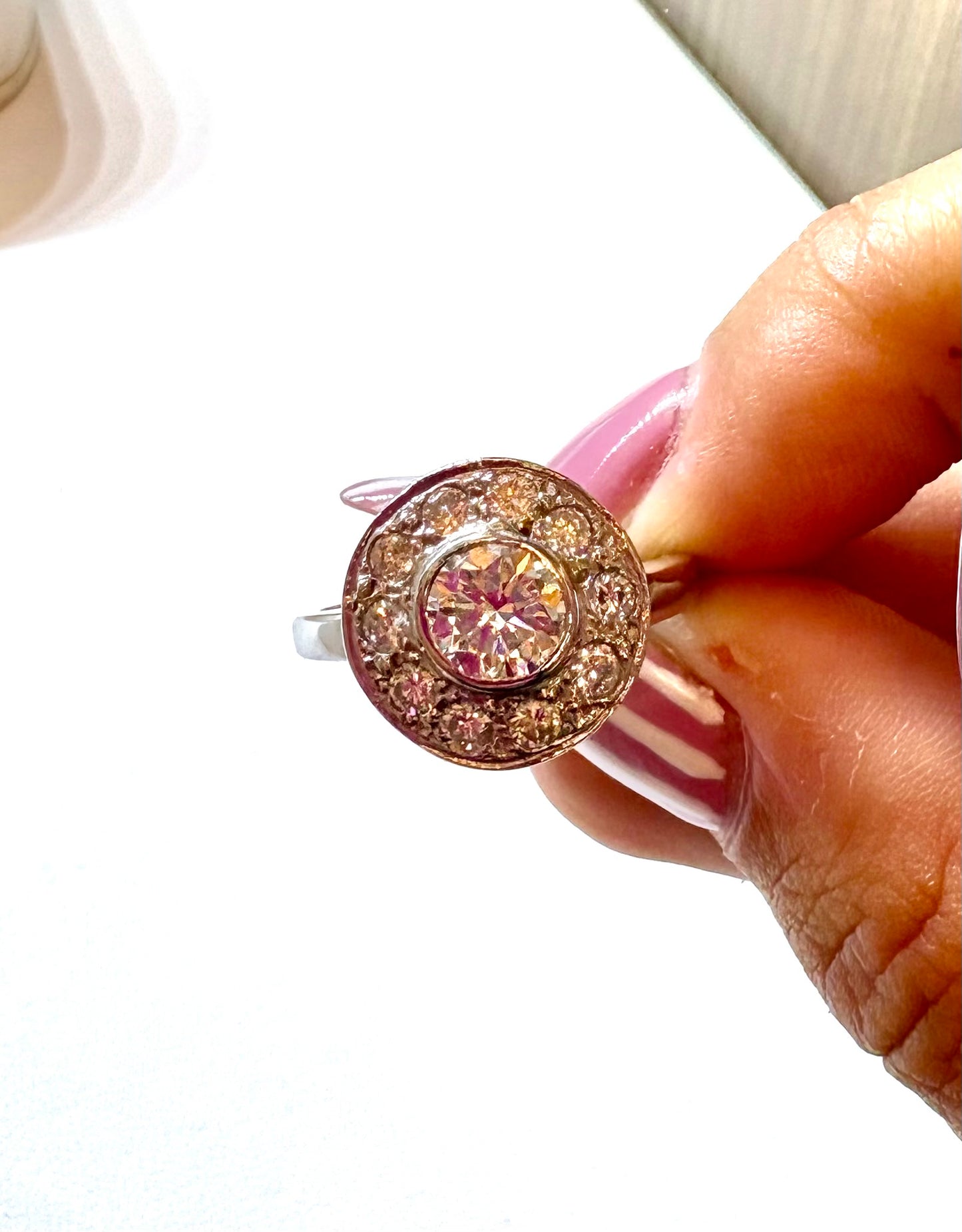 Vintage 14K 1.6ct Diamond Round Cluster Ring