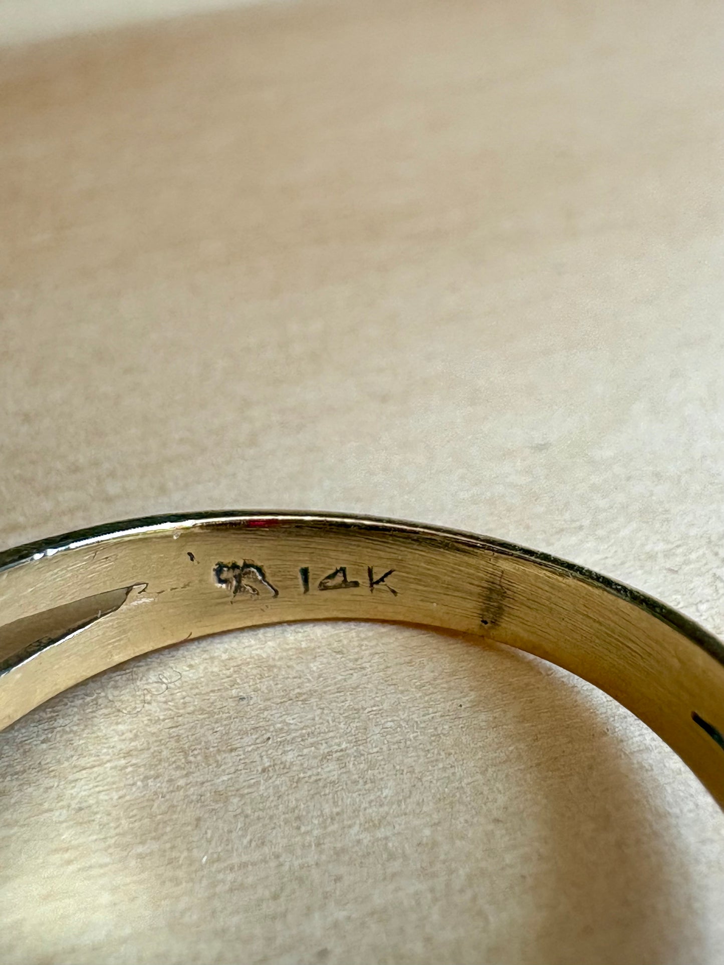 Vintage 14K Gold Triple Ruby Ring