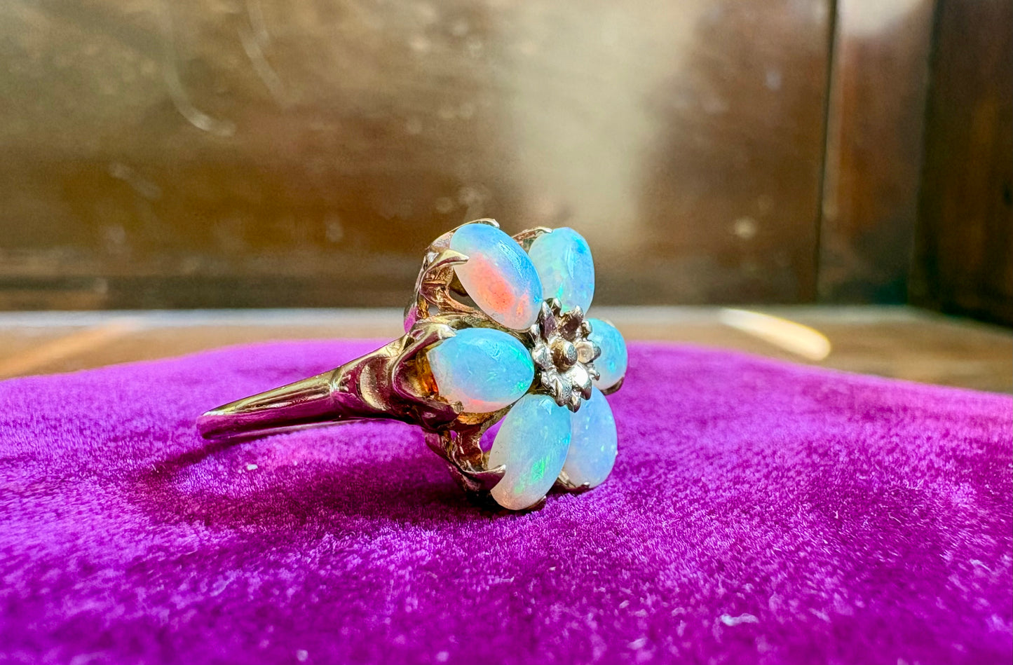 Vintage 10K Gold Opal Flower Ring