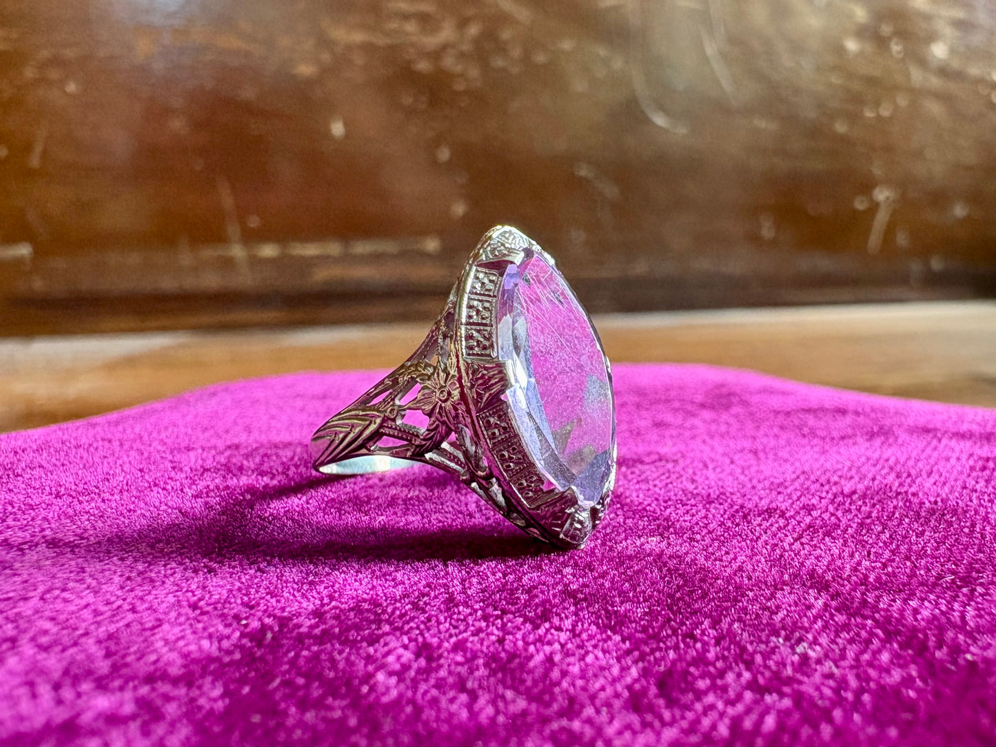 Vintage Art Deco 14K White Gold Marquise Amethyst Ring