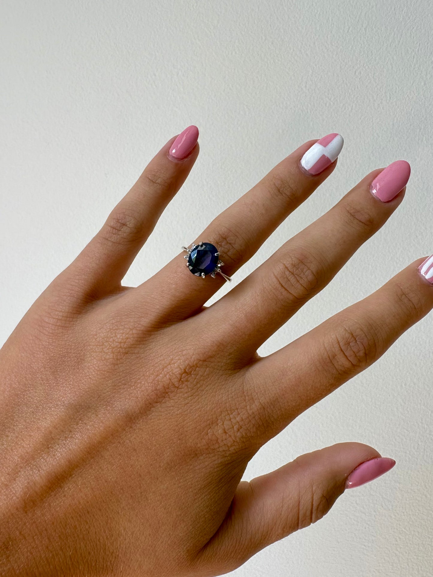 14K White Gold Natural Blue Sapphire Ring | Classic Solitaire with Diamond Accent Shoulders