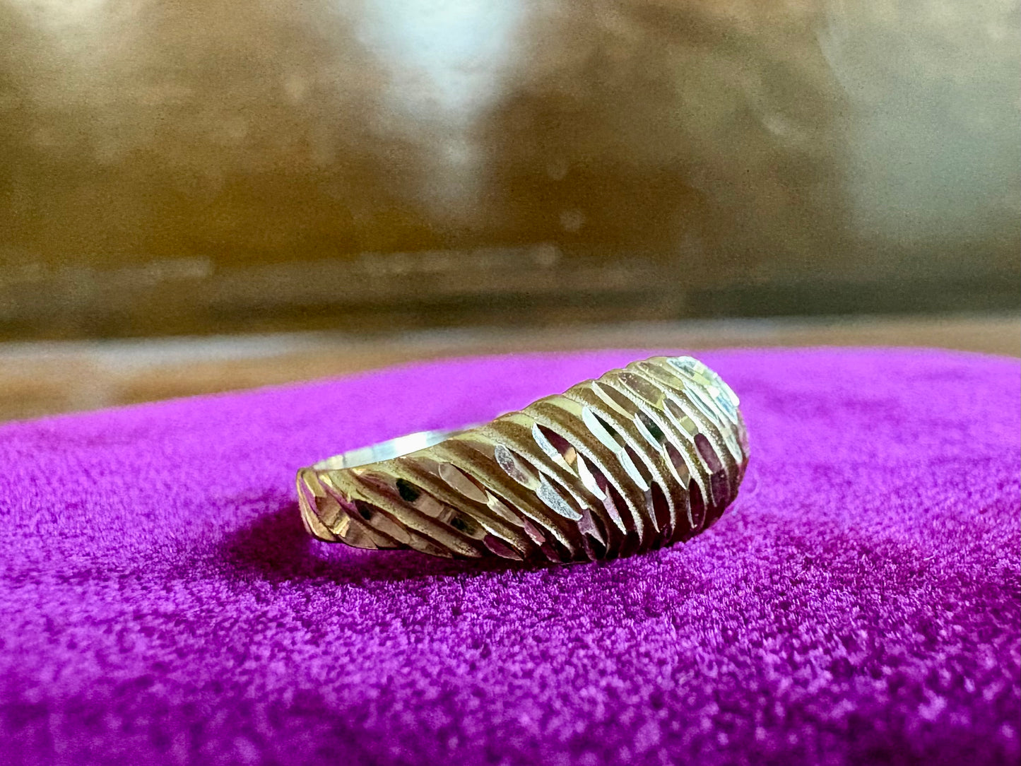 Classic 14K Yellow Gold Textured Ribbed Band Ring