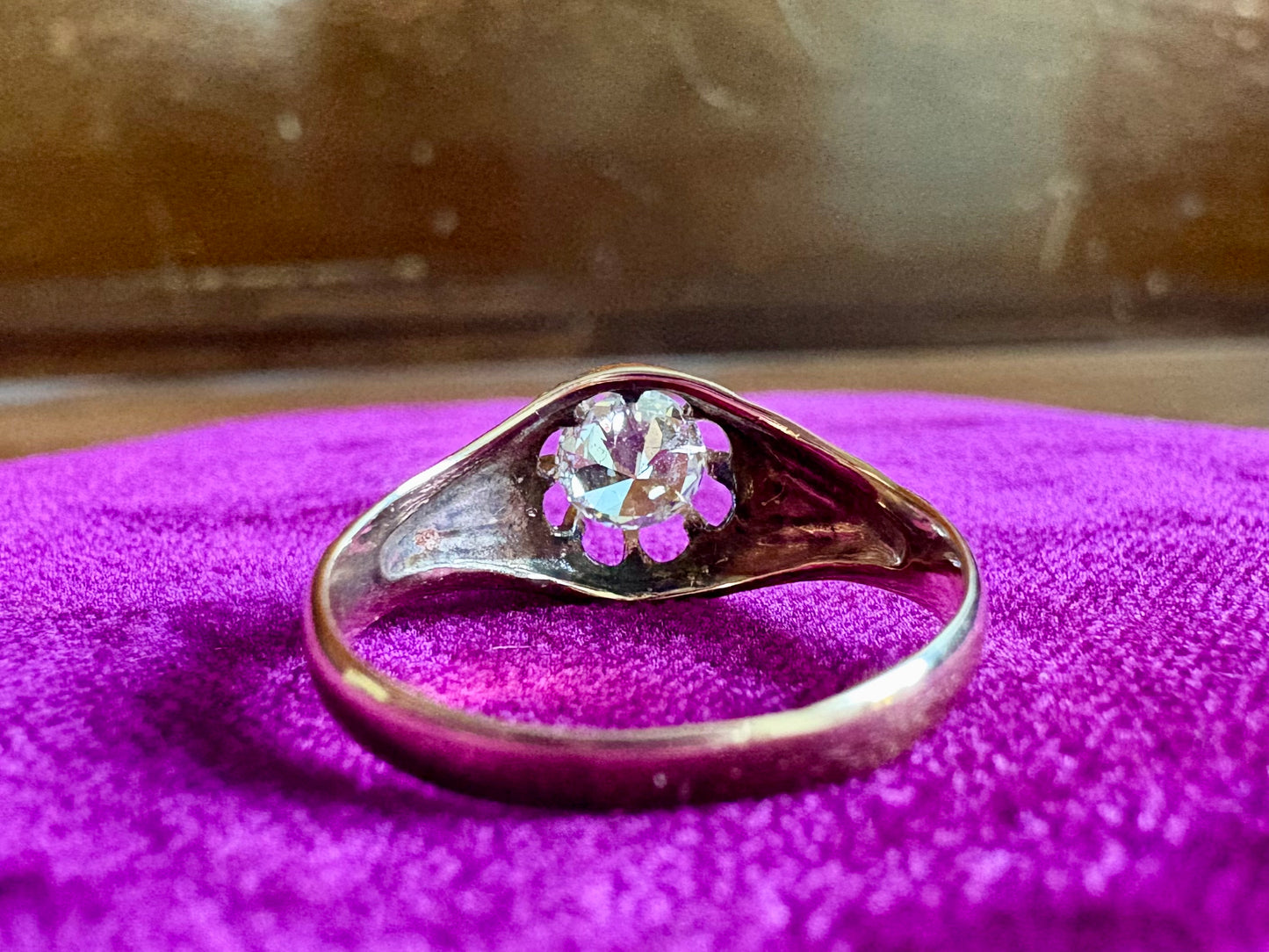 Antique 14K Yellow Gold Natural Diamond Solitaire Ring