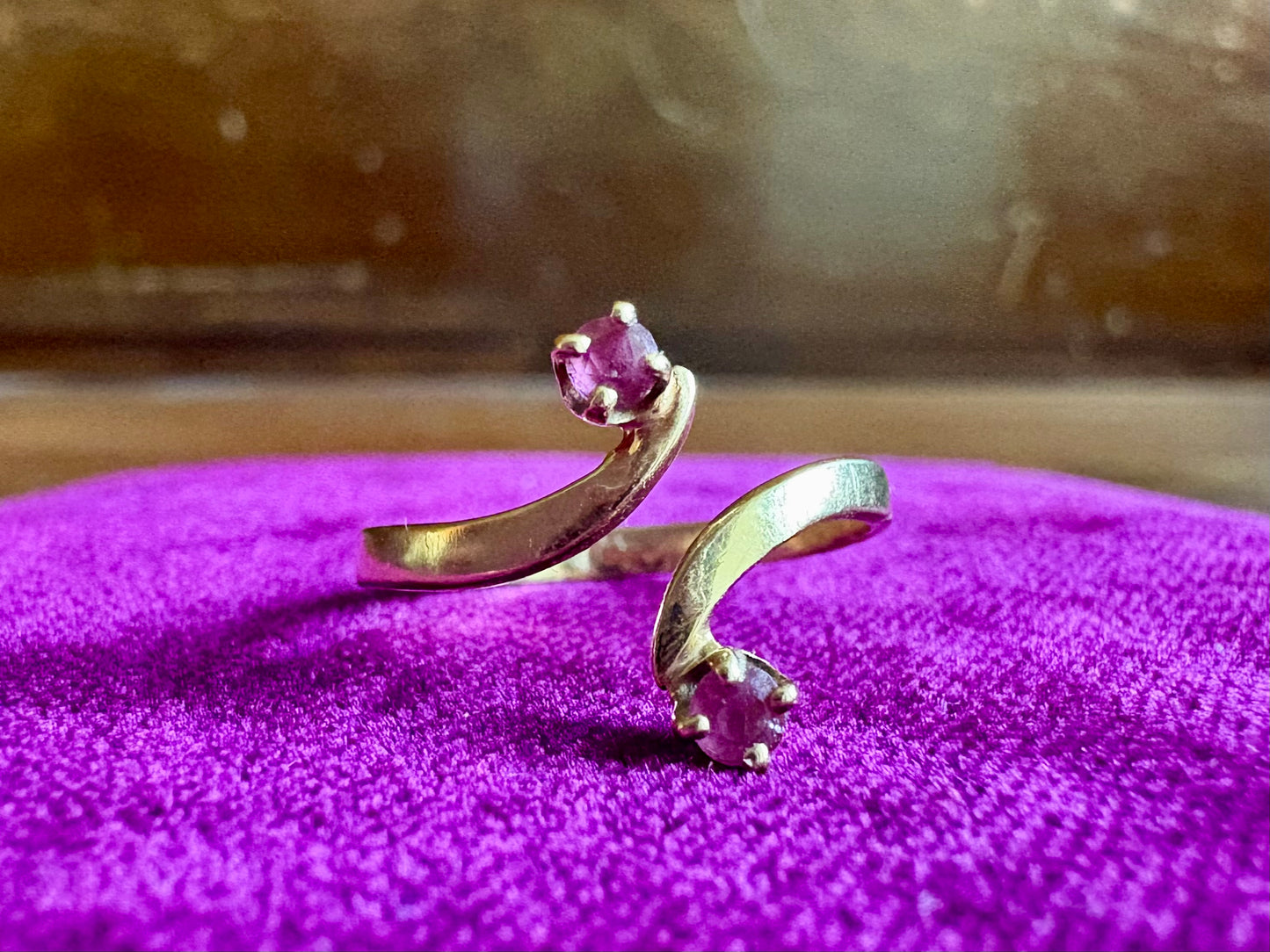 Vintage 14K Yellow Gold Ruby Open-Bypass Ring