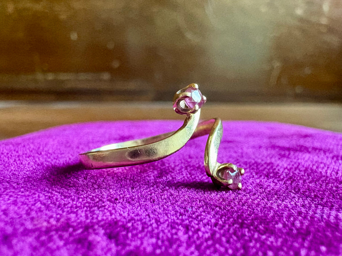 Vintage 14K Yellow Gold Ruby Open-Bypass Ring