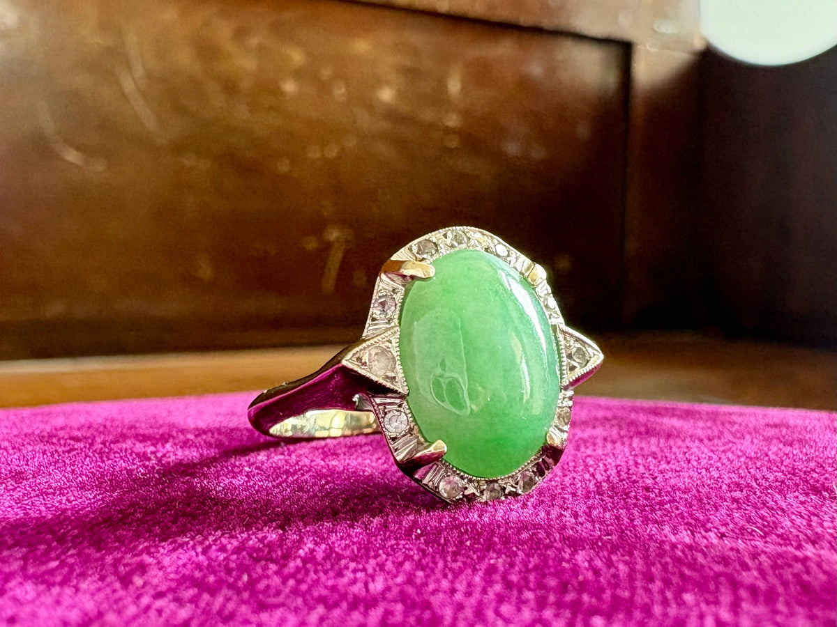 Vintage Jade and Sapphire 14K White Gold Ring
