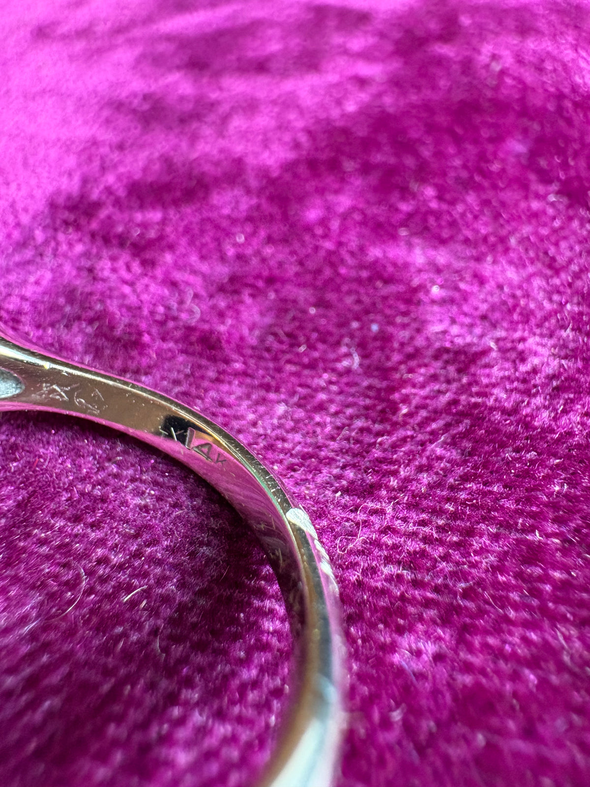 Vintage Jade and Sapphire 14K White Gold Ring