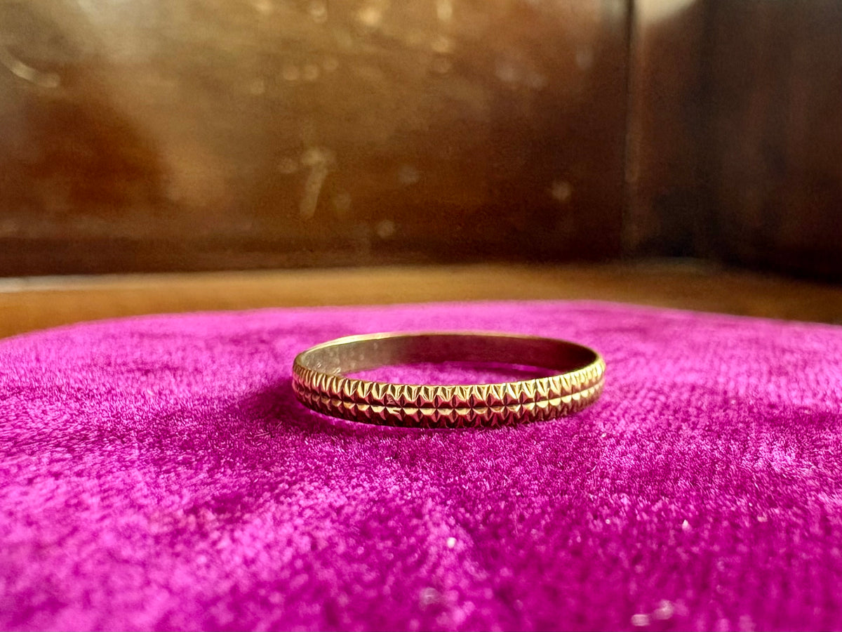 Vintage Milor Italy 18K Yellow Gold Textured Band Ring