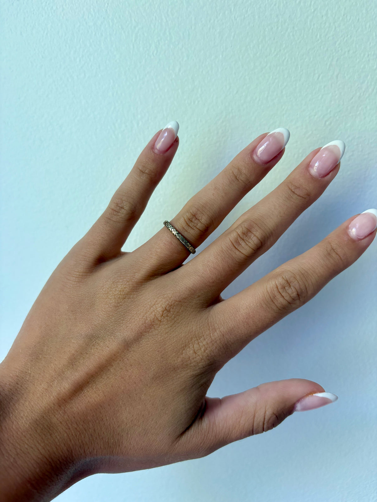 14K Yellow Gold Vintage Engraved Band Ring