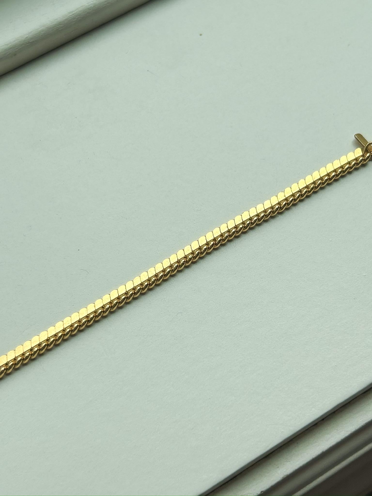 Vintage Monet Gold Tone Bracelet