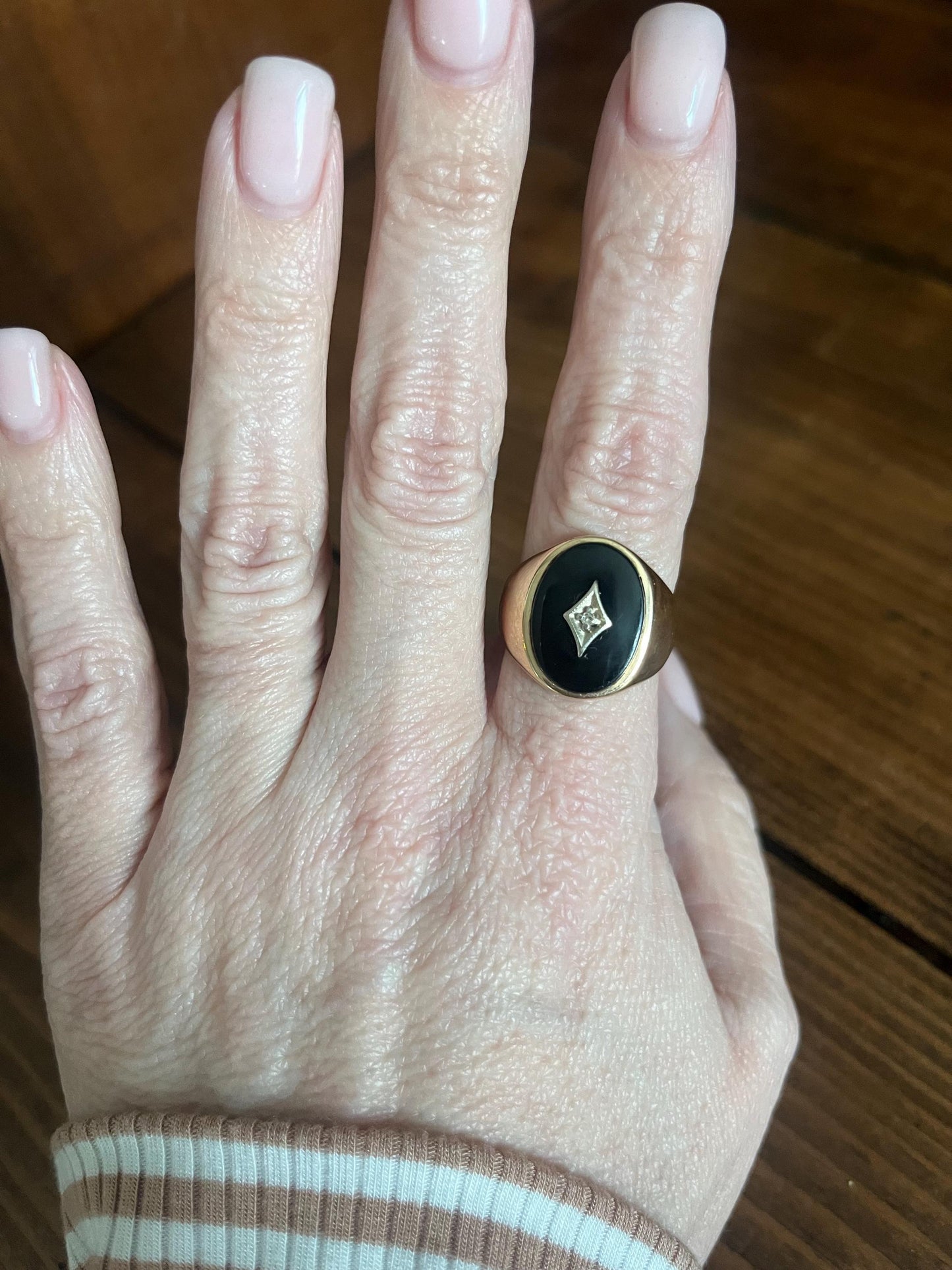 Vintage Onyx and DIAMOND Chip 10K Ring Unisex Mourning Moody